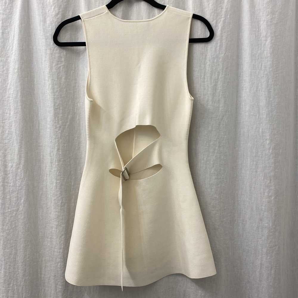 ALEXANDER WANG Cream Bodycon Peplum Sleeveless Top Cutout Buckle Back Detail - Picture 5 of 9